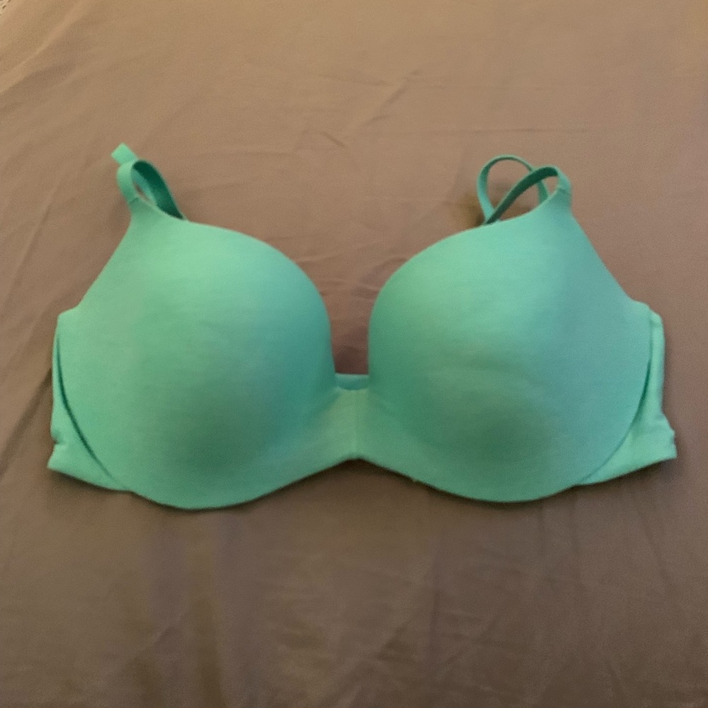 Victoria’s Secret bra